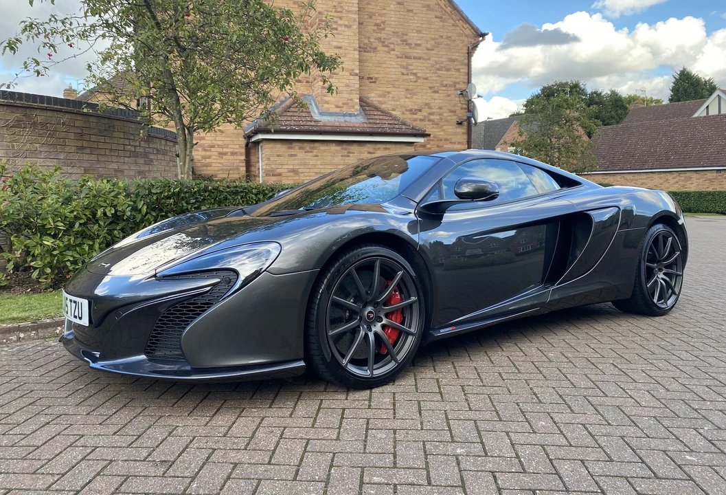 2015 McLaren 650S - Image 2 of 31