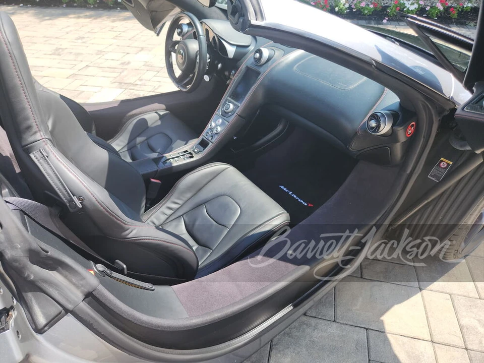 2015 McLaren 650S Spider - Image 4 of 23