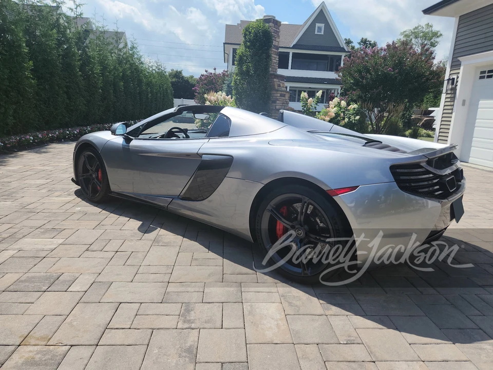 2015 McLaren 650S Spider - Image 16 of 23