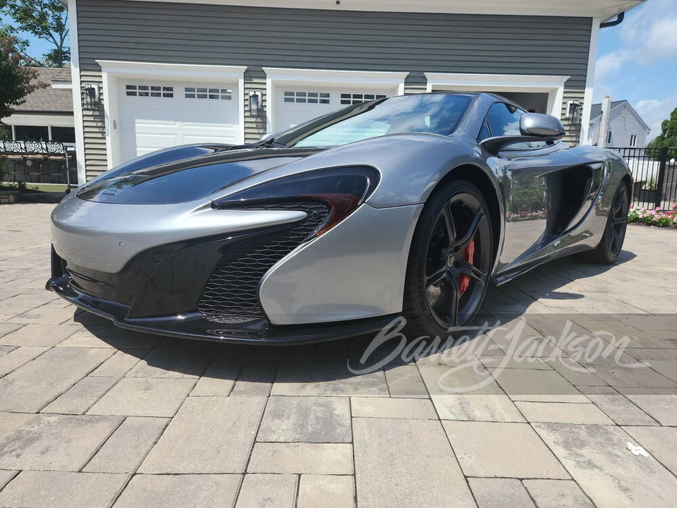 2015 McLaren 650S Spider - Image 13 of 23