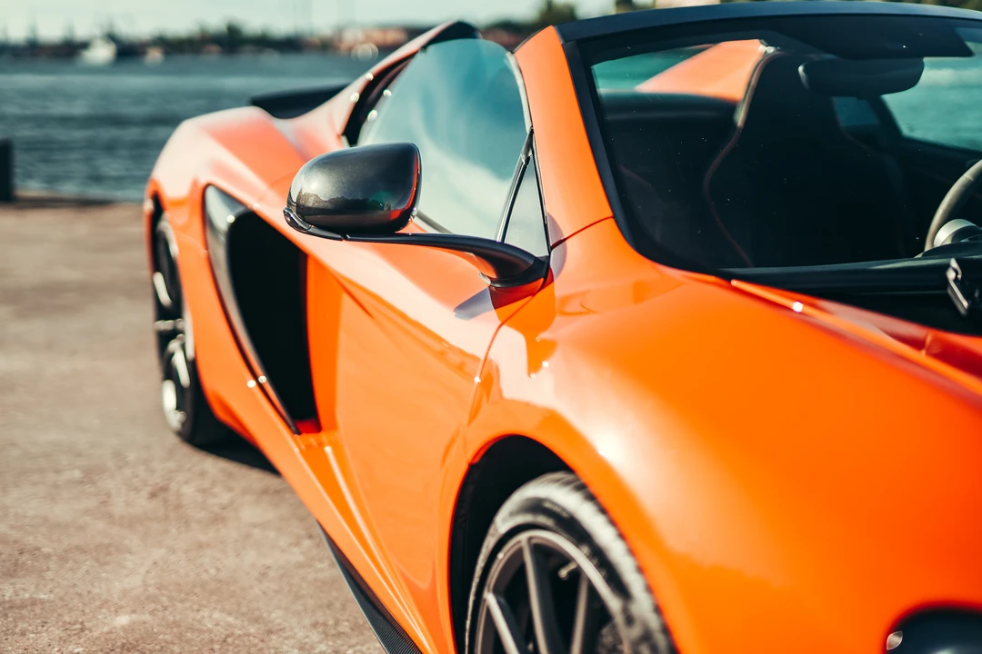 2015 McLaren 650S Spider - Image 18 of 31