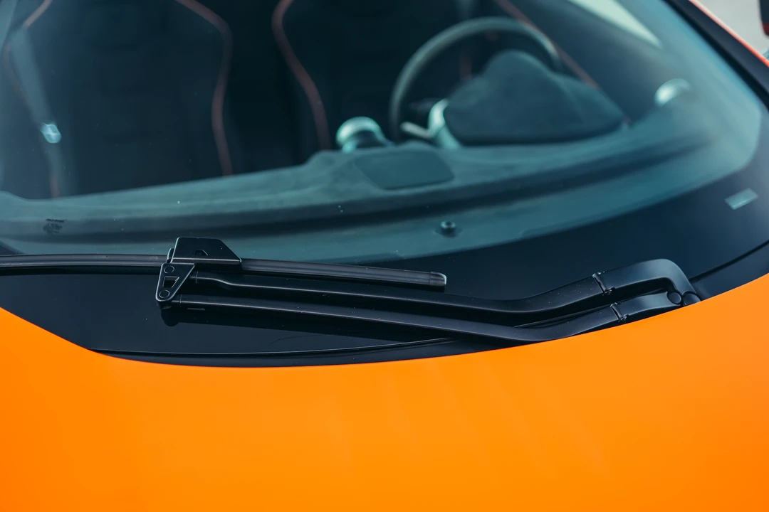 2015 McLaren 650S Spider - Image 26 of 31