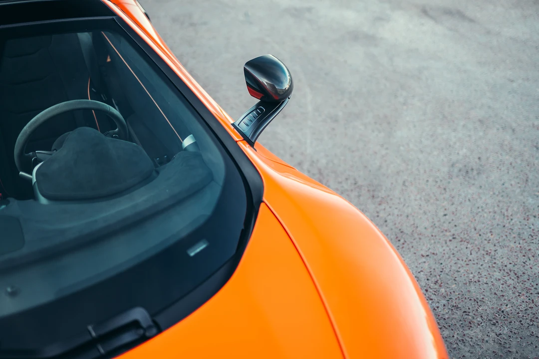 2015 McLaren 650S Spider - Image 27 of 31