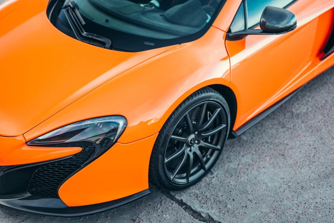 2015 McLaren 650S Spider - Image 28 of 31