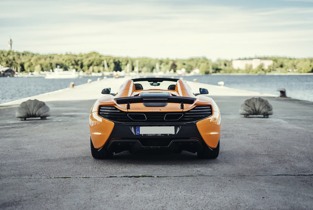 2015 McLaren 650S Spider - Image 14 of 31