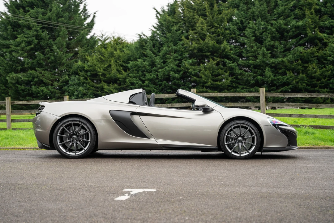 2015 McLaren 650S Spider - Image 5 of 31