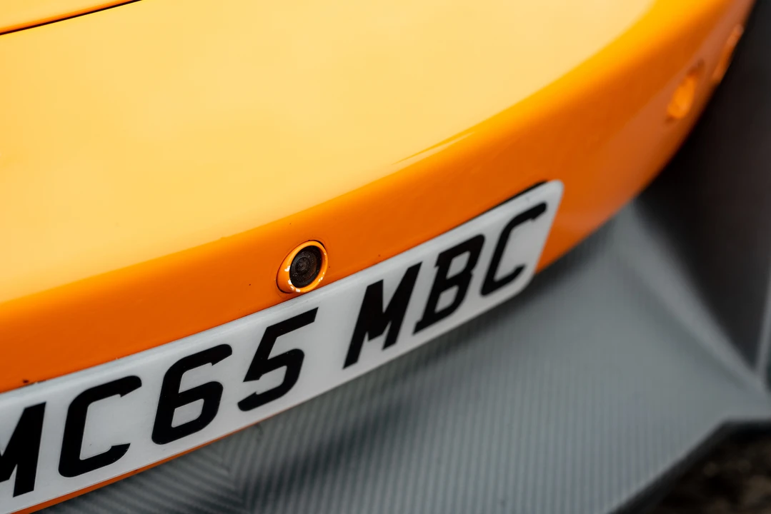 2015 McLaren 675LT Coupe - Image 21 of 31