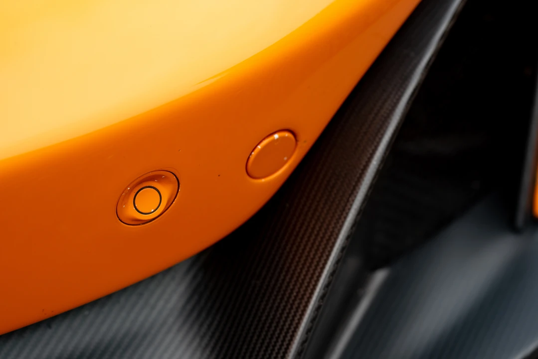 2015 McLaren 675LT Coupe - Image 22 of 31