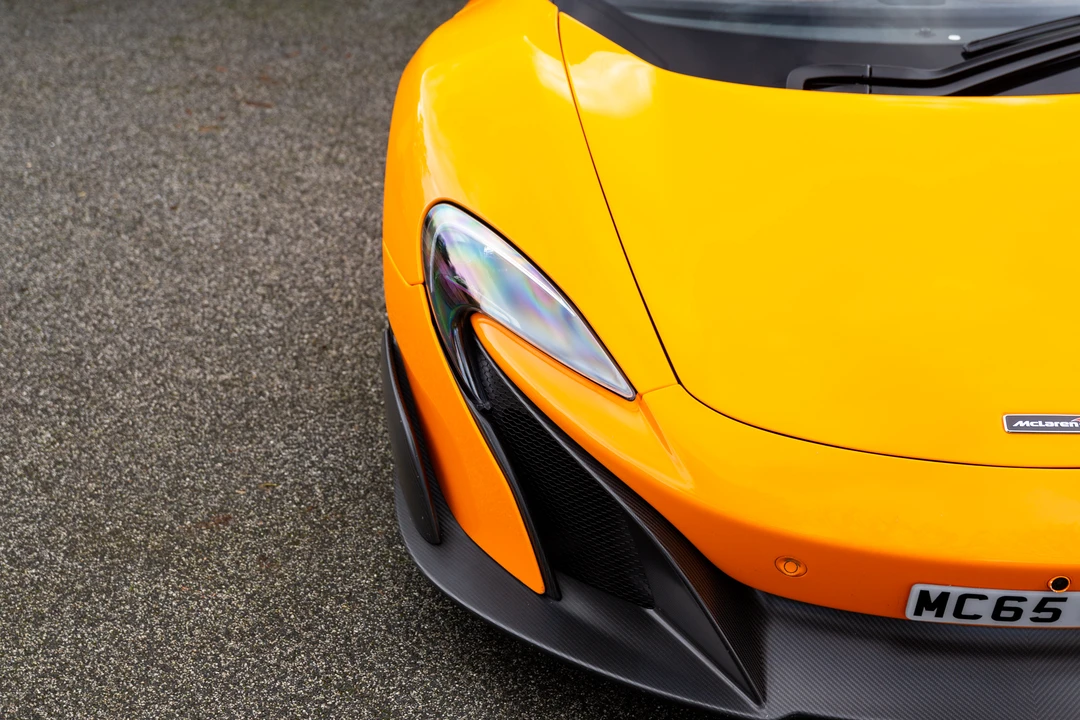 2015 McLaren 675LT Coupe - Image 30 of 31