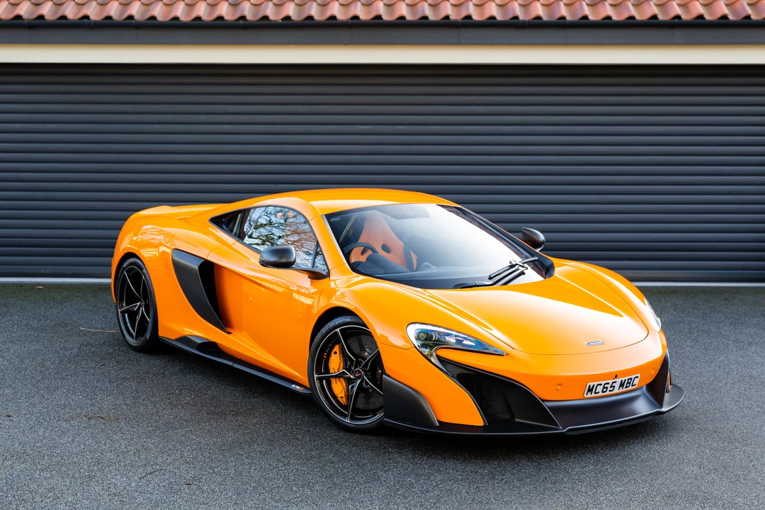 2015 McLaren 675LT Coupe - Image 3 of 31