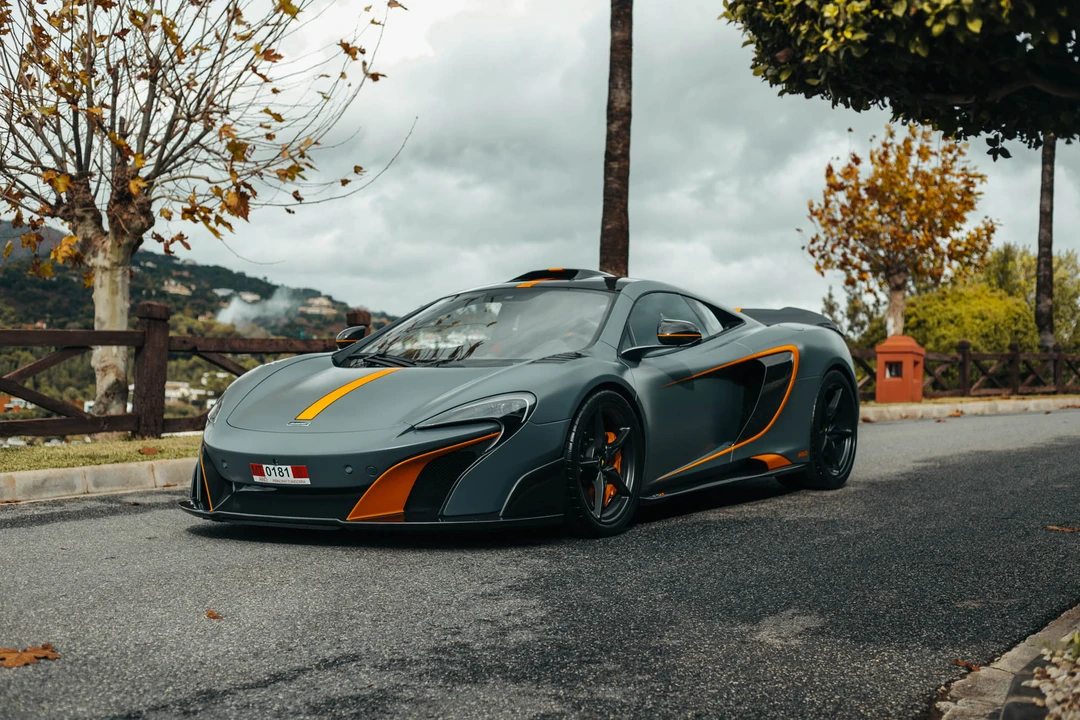 2015 McLaren 675LT Coupe - Image 31 of 31