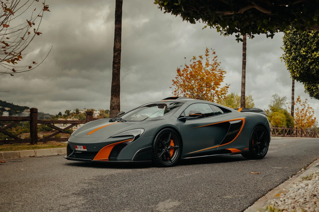 2015 McLaren 675LT Coupe - Image 14 of 31