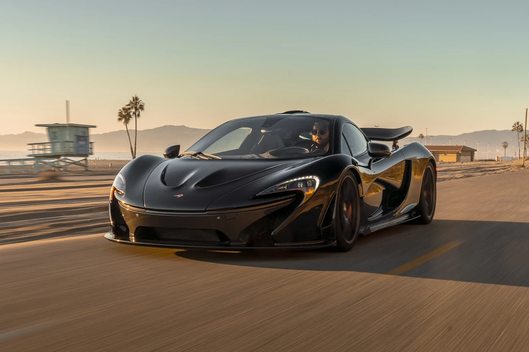 2015 McLaren P1 - Image 2 of 2