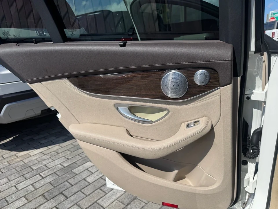 2015 Mercedes-Benz W205 C-Class - Image 19 of 21