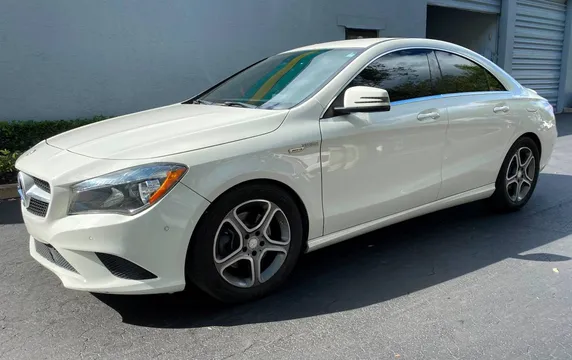 2015 Mercedes-Benz CLA250