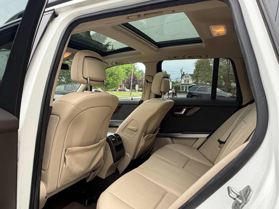 2015 Mercedes-Benz GLK-Class - Image 11 of 16