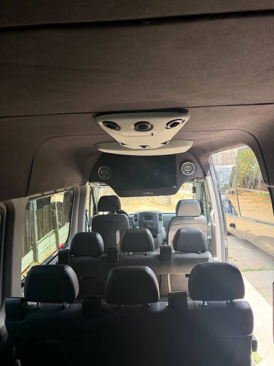 2015 Mercedes-Benz Sprinter - Image 9 of 11