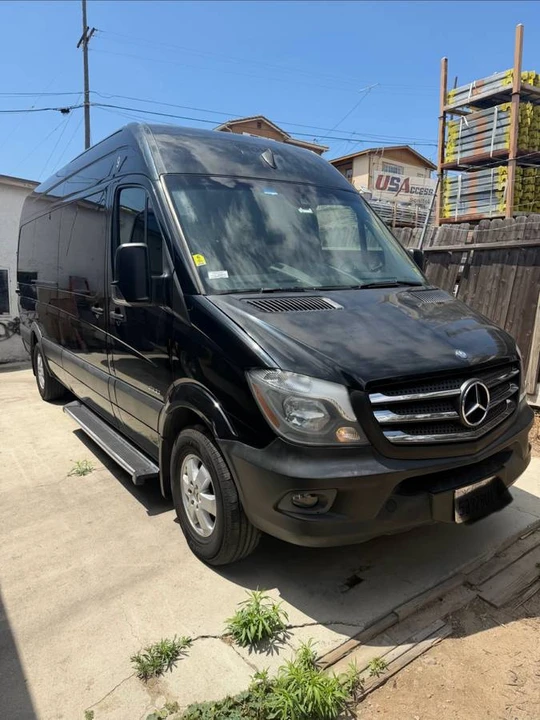 2015 Mercedes-Benz Sprinter - Image 3 of 11