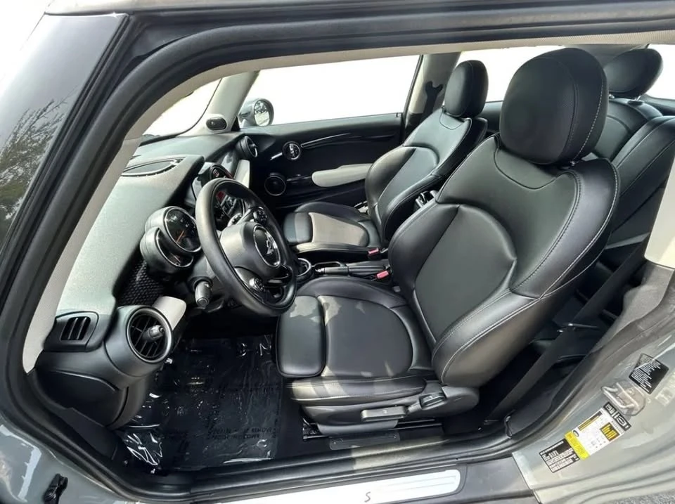 2015 Mini Mini 3rd Gen - Image 3 of 7