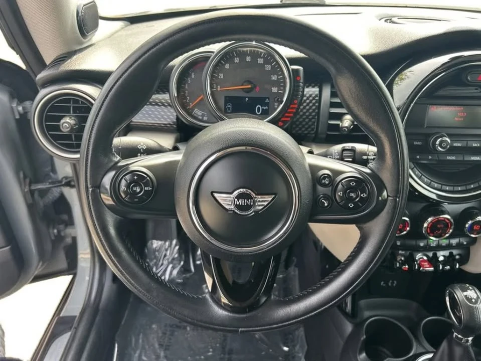 2015 Mini Mini 3rd Gen - Image 4 of 7
