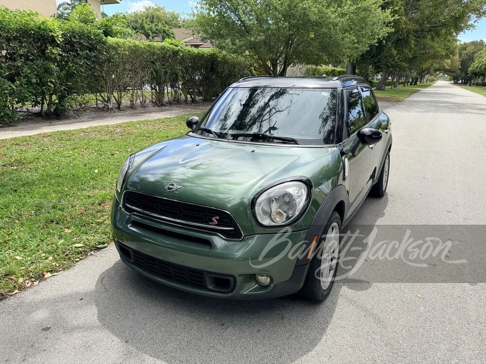 2015 Mini Countryman 1st Gen - Image 14 of 15