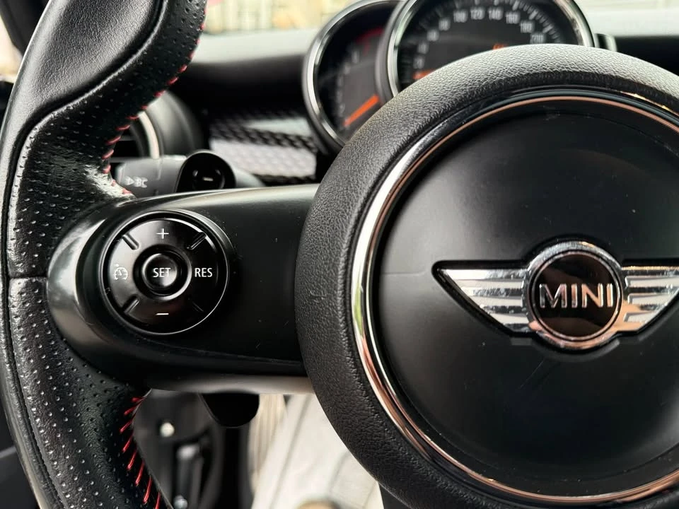 2015 Mini Mini 3rd Gen - Image 17 of 20