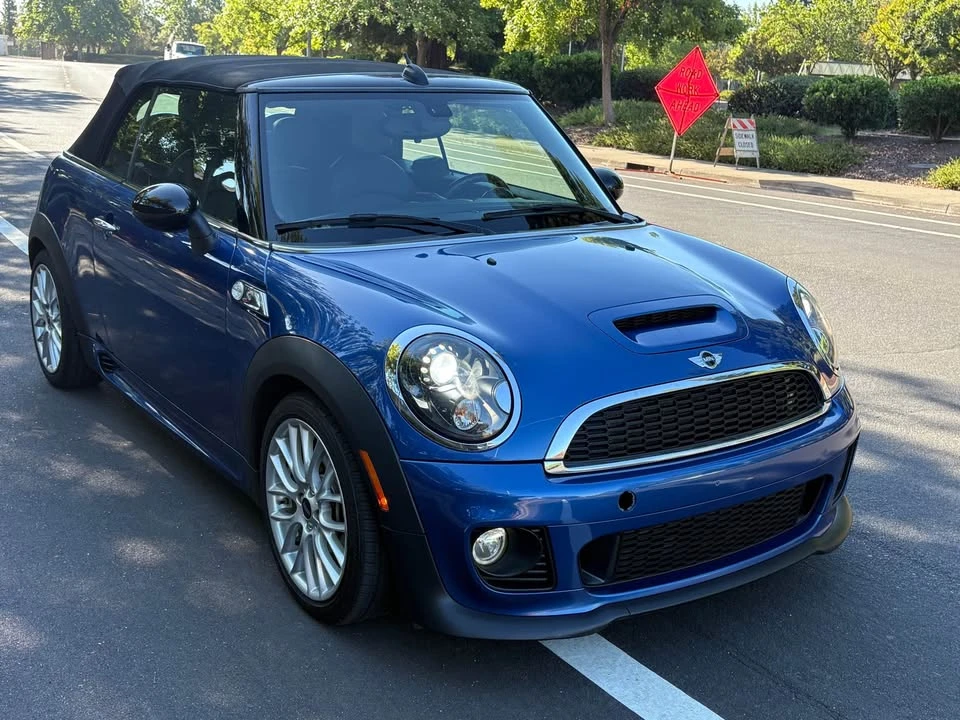2015 Mini Mini 2nd Gen - Image 2 of 20