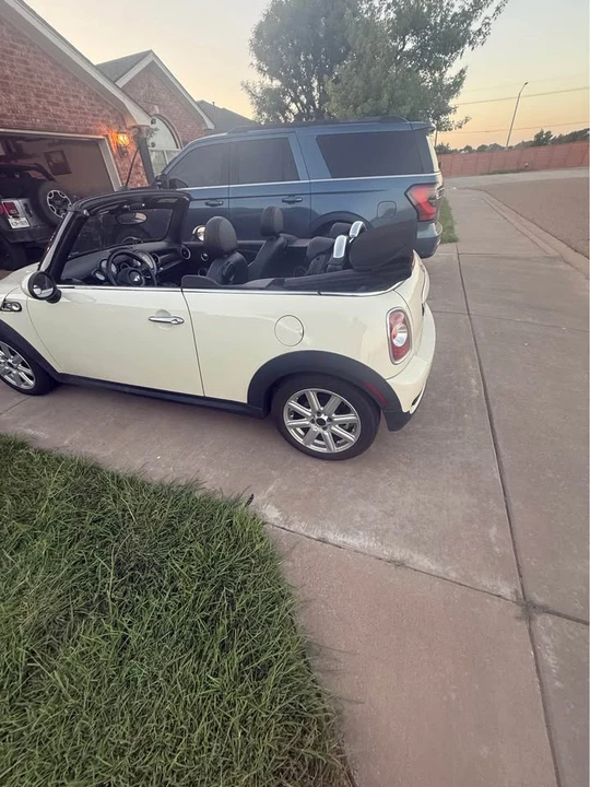 2015 Mini Mini 3rd Gen - Image 5 of 11
