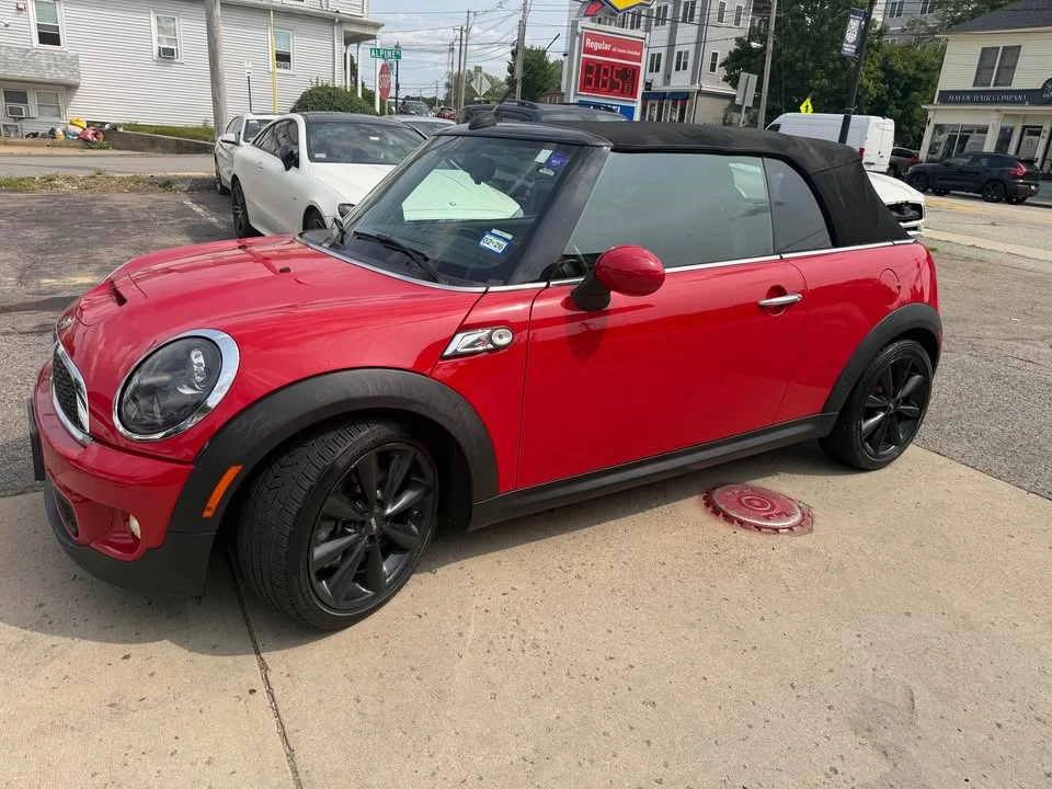 2015 Mini Mini 2nd Gen - Image 2 of 12