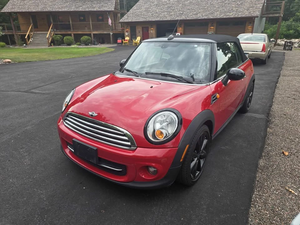 2015 Mini Coupe & Roadster - Image 2 of 9