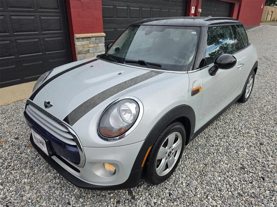 2015 Mini Mini 3rd Gen - Image 4 of 31
