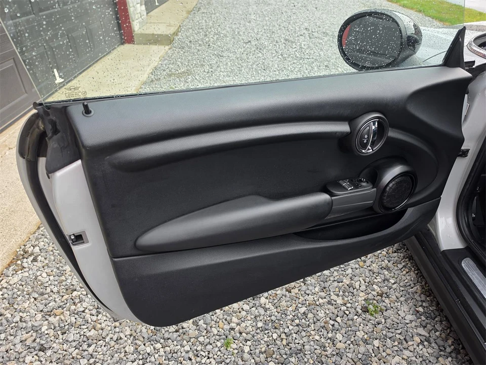 2015 Mini Mini 3rd Gen - Image 25 of 31