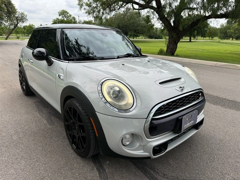 2015 Mini Modern Mini - Image 3 of 20