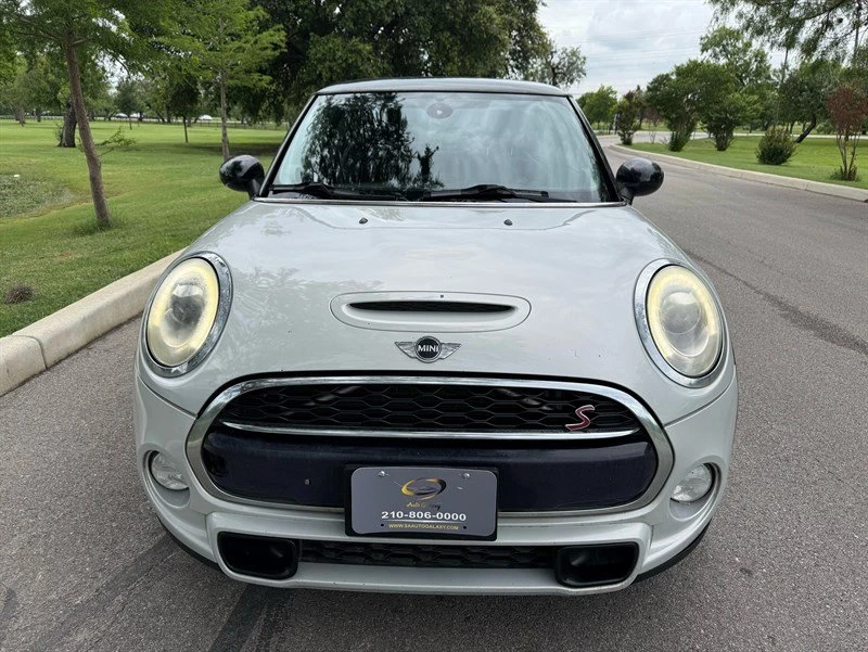 2015 Mini Modern Mini - Image 2 of 20