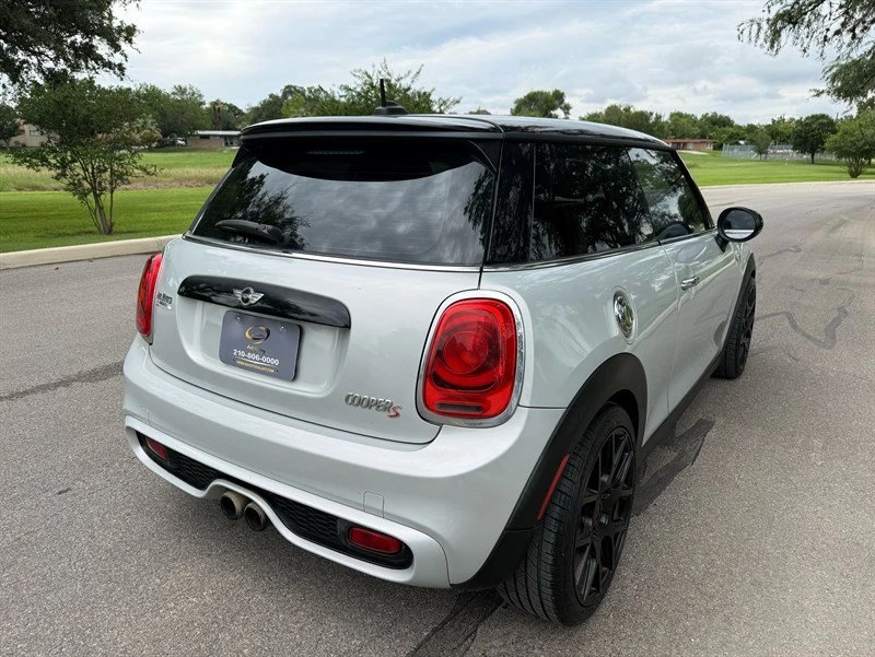 2015 Mini Modern Mini - Image 8 of 20