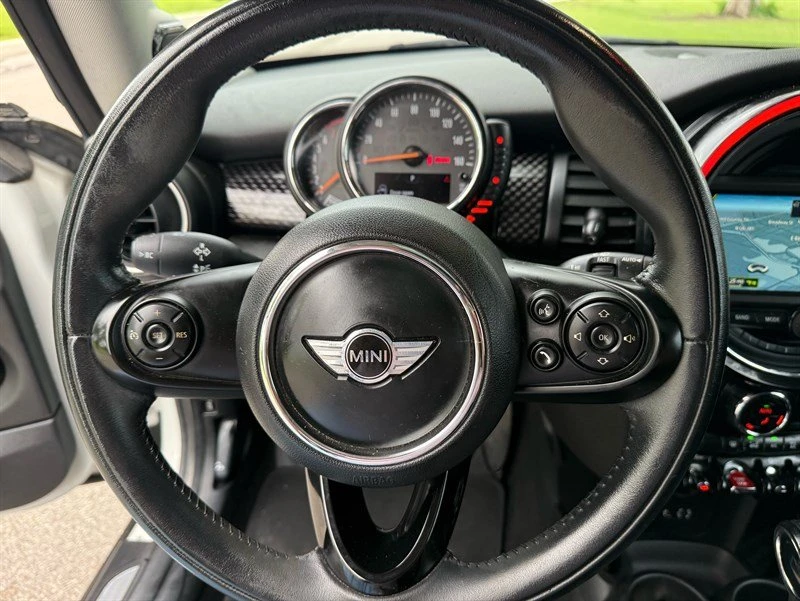 2015 Mini Modern Mini - Image 15 of 20
