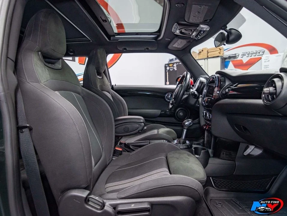 2015 Mini Mini John Cooper Works 3rd Gen - Image 20 of 21