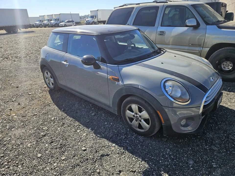 2015 Mini Mini 3rd Gen - Image 5 of 9
