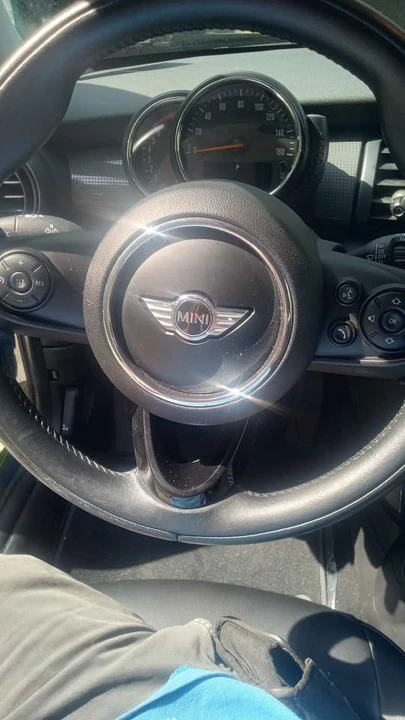 2015 Mini Modern Mini - Image 10 of 17