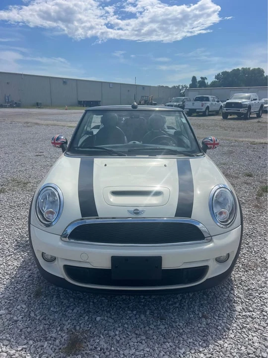 2015 Mini Mini 3rd Gen - Image 5 of 7