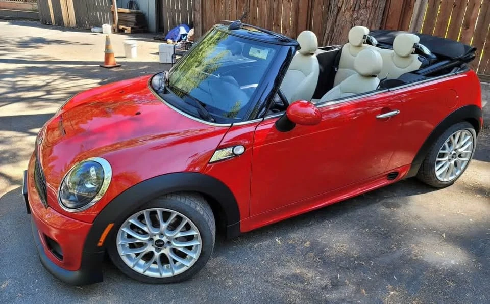 2015 Mini Mini 3rd Gen - Image 2 of 14