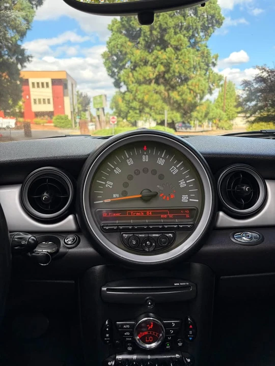 2015 Mini Mini 3rd Gen - Image 15 of 17