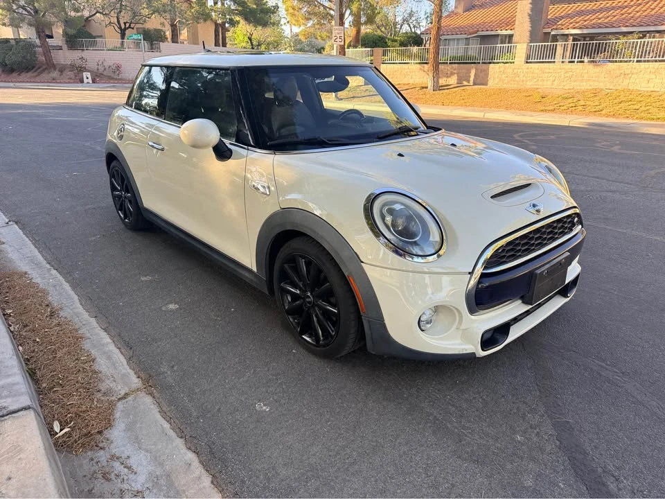 2015 Mini Mini Cooper S 3rd Gen - Image 3 of 16