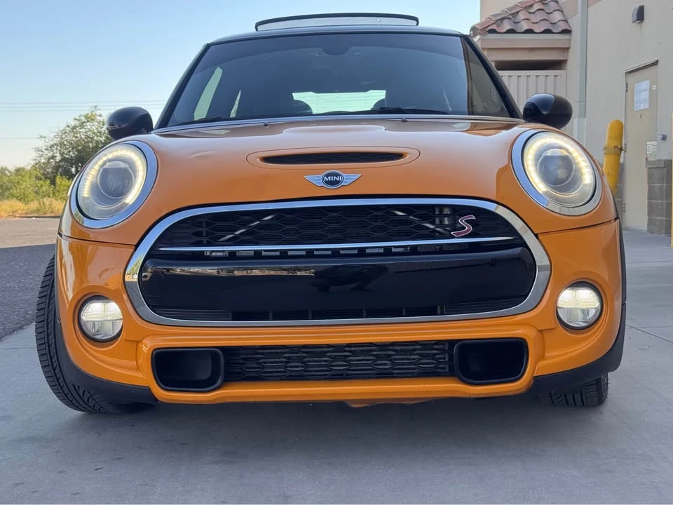 2015 Mini Mini 3rd Gen - Image 2 of 14