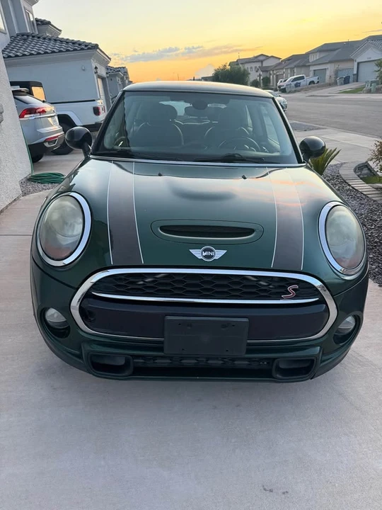 2015 Mini Mini 3rd Gen - Image 2 of 12