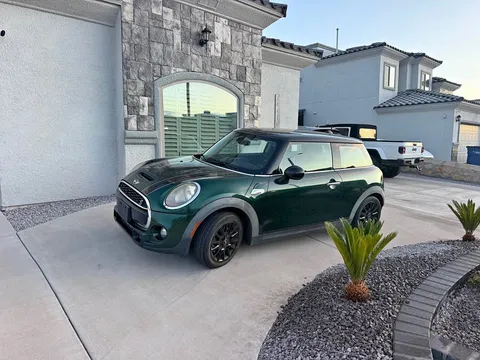 2015 MINI Cooper S Hatchback 2D