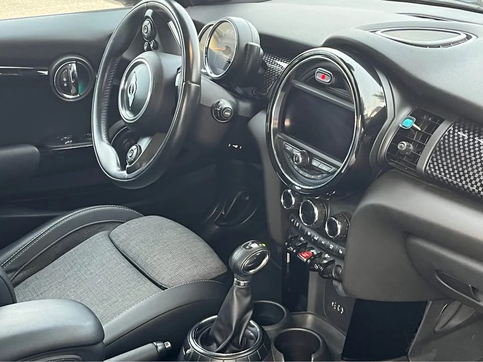 2015 Mini Mini 3rd Gen - Image 3 of 8