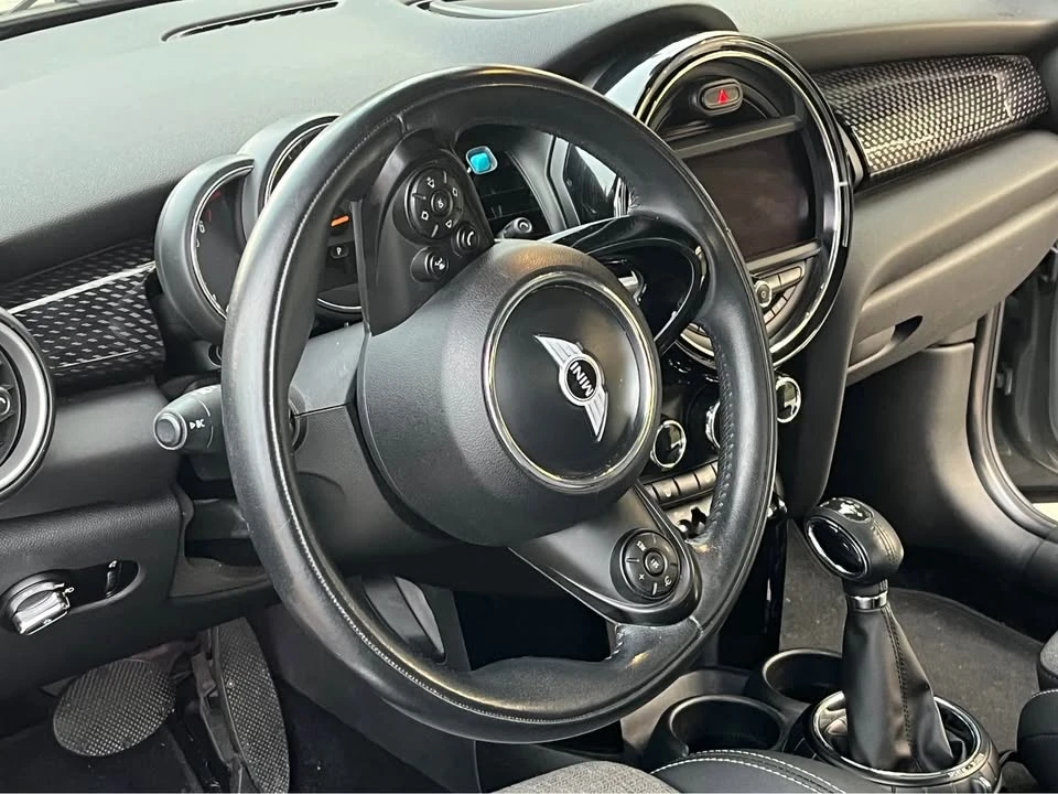 2015 Mini Mini 3rd Gen - Image 5 of 8