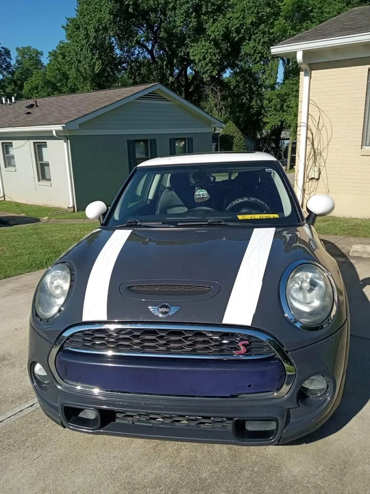 2015 Mini Mini 3rd Gen - Image 2 of 3