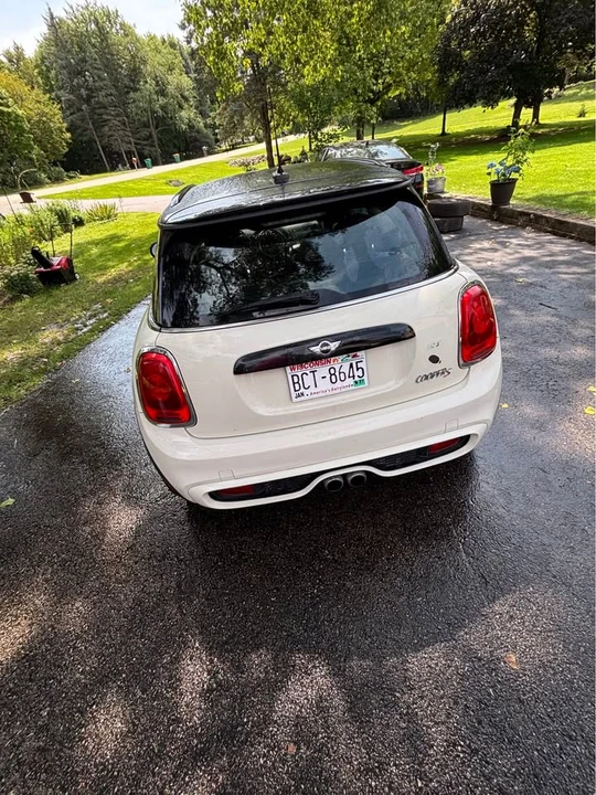 2015 Mini Mini 3rd Gen - Image 4 of 9